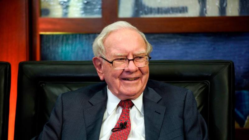 Warren Buffett's Berkshire Hathaway invested a total of $814 million in 3 home builder companies during the 2nd quarter. Those investments include D.R. Horton $DHI, Lennar $LEN, and $NVR