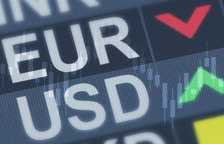 EUR/USD resumes decline, approaches the 1.0900 level